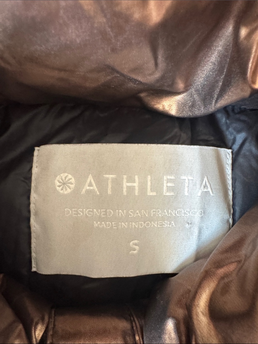 Athleta Lofty Metallic Down Puffer Jacket small women’s coat winter gold bronze - Picture 7 of 8